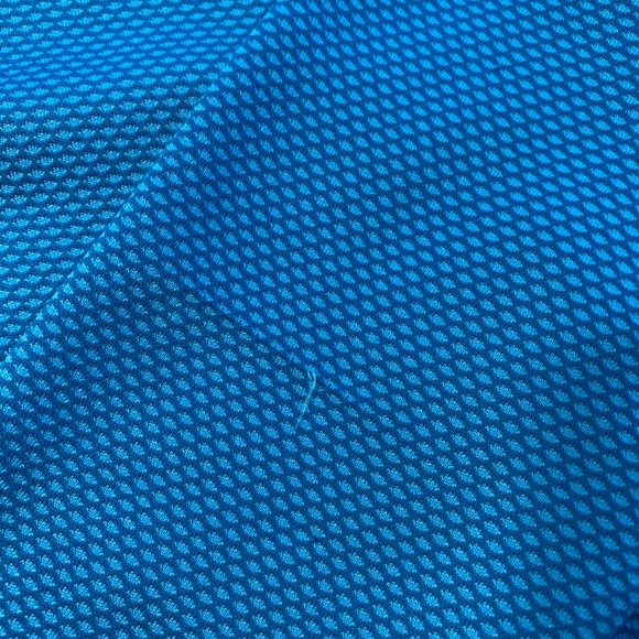 (2)Boys' Under Armour Tech™ Textured ¼ Zip tops - Picture 3 of 11